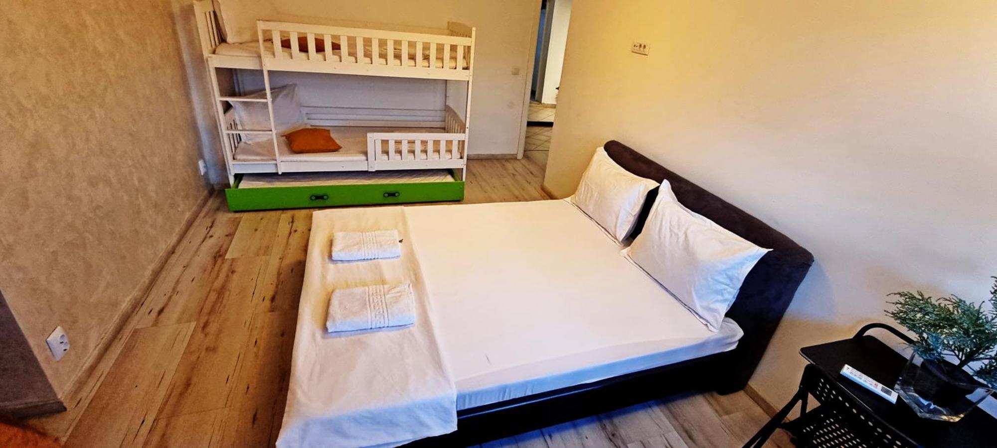 City Center Privat-Sauna Familyconcept Iasi Exterior photo
